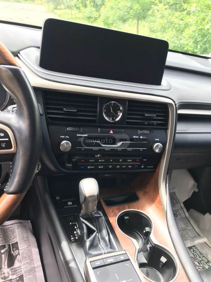 Lexus Base 4dr All-Wheel Drive Autom — миниатюра 12