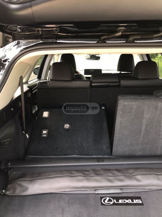 Lexus Base 4dr All-Wheel Drive Autom — миниатюра 14