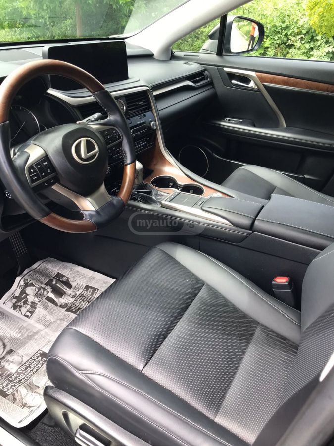 Lexus Base 4dr All-Wheel Drive Autom — миниатюра 8