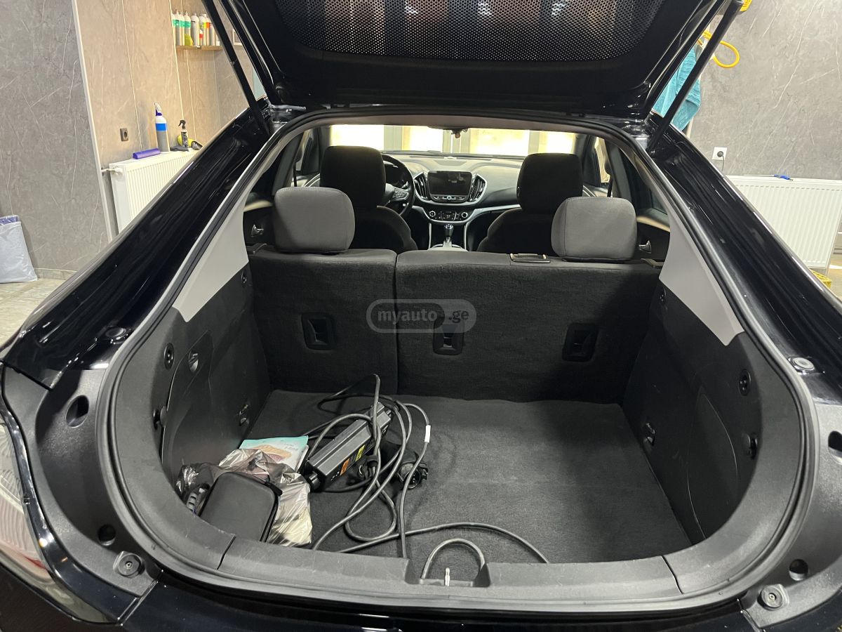 Chevrolet Volt - фото 6