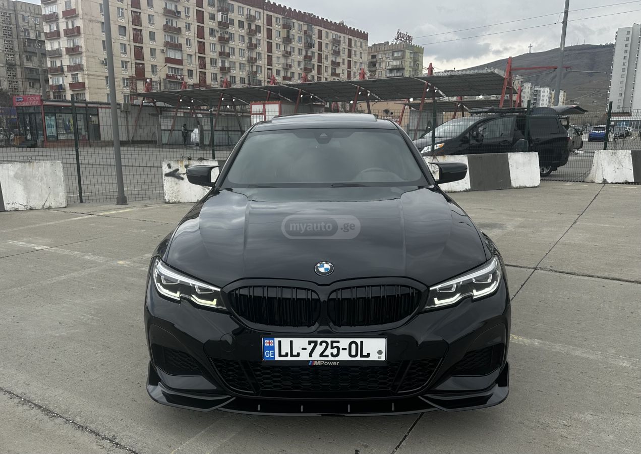BMW 330 - фото 4