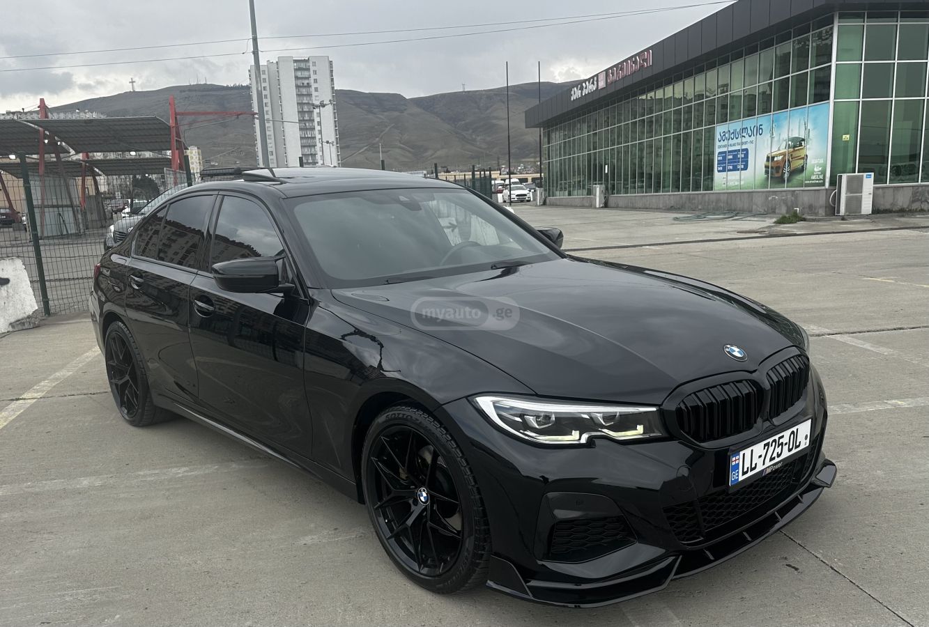 BMW 330 - фото 5