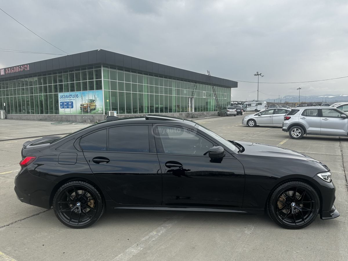 BMW 330 - фото 6