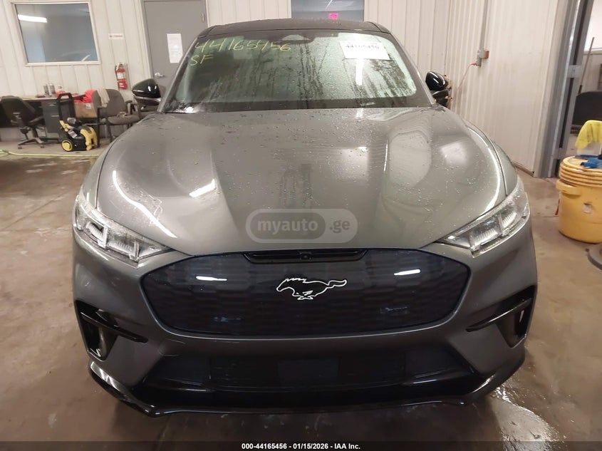 Ford Mustang Mach-E GT 4dr All-Wheel Drive Automat 2023 — миниатюра 11