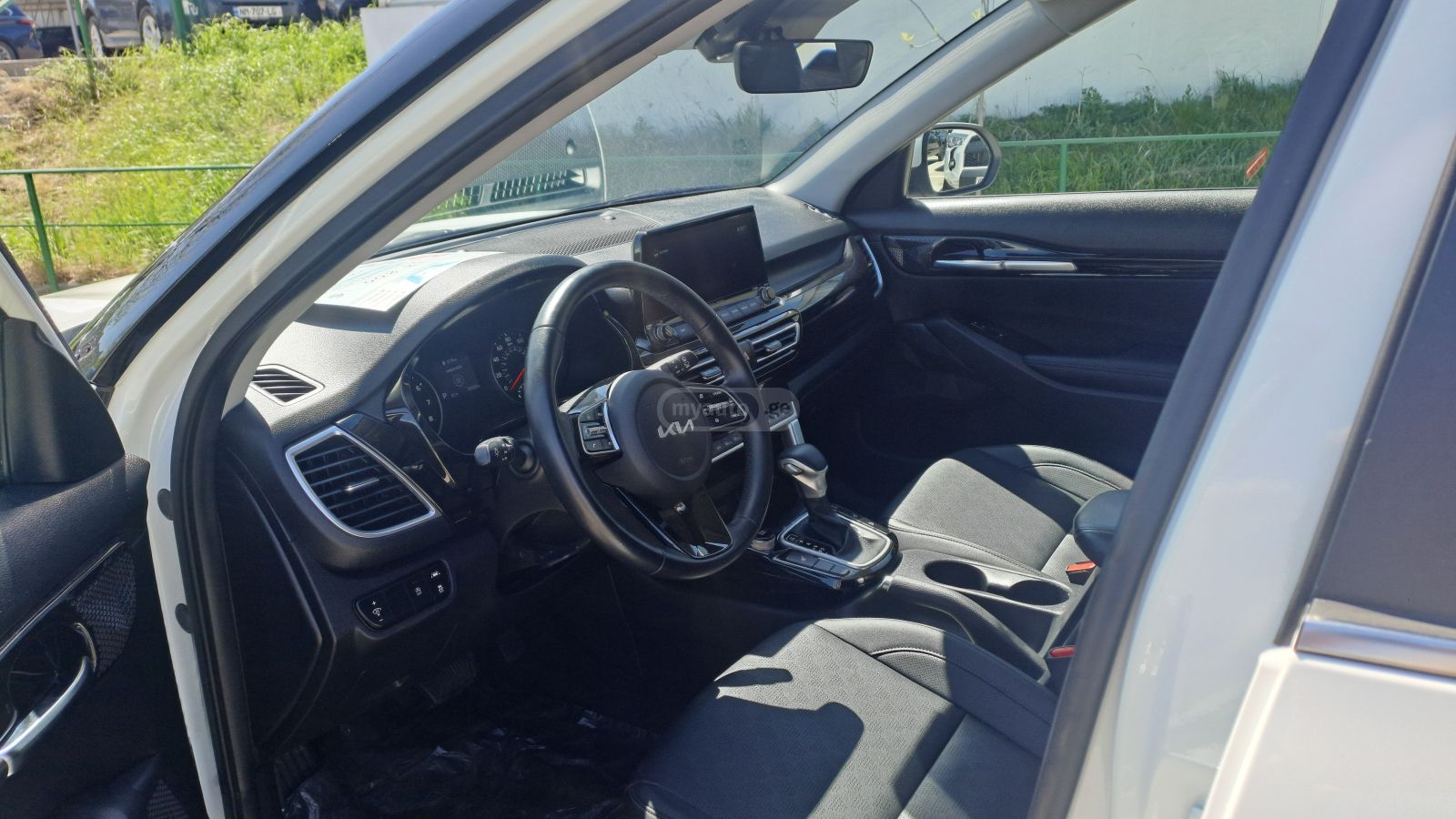 Kia Seltos - фото 5