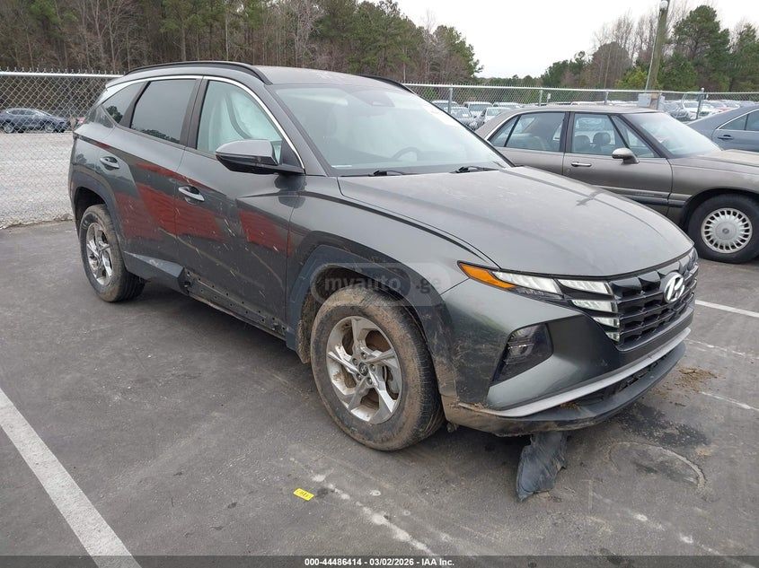 Hyundai Tucson - фото 1