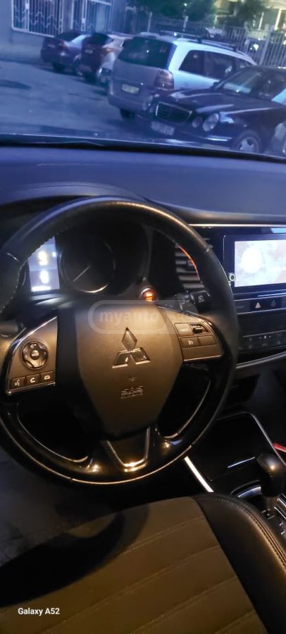 Mitsubishi Outlander - фото 15