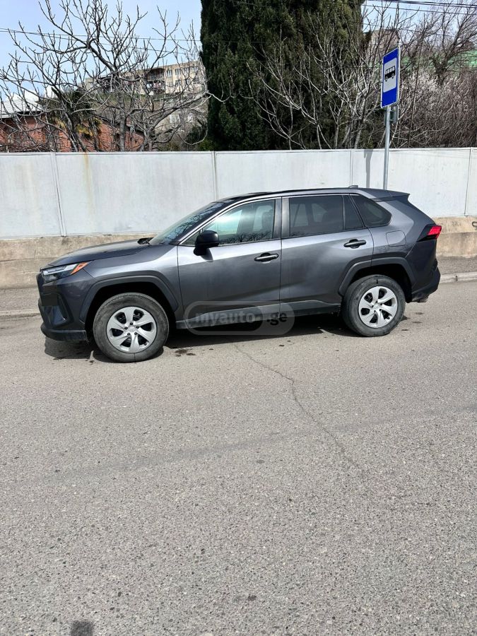 Toyota LE 4dr All-Wheel Drive Automat — миниатюра 5