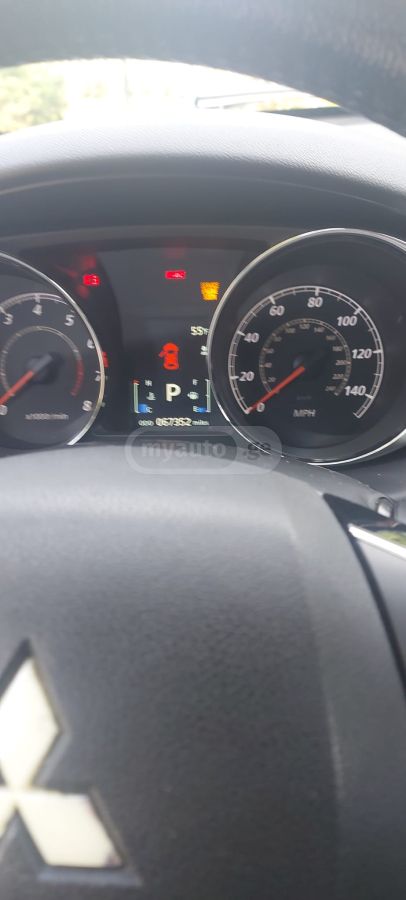 Mitsubishi Outlander Sport - фото 4
