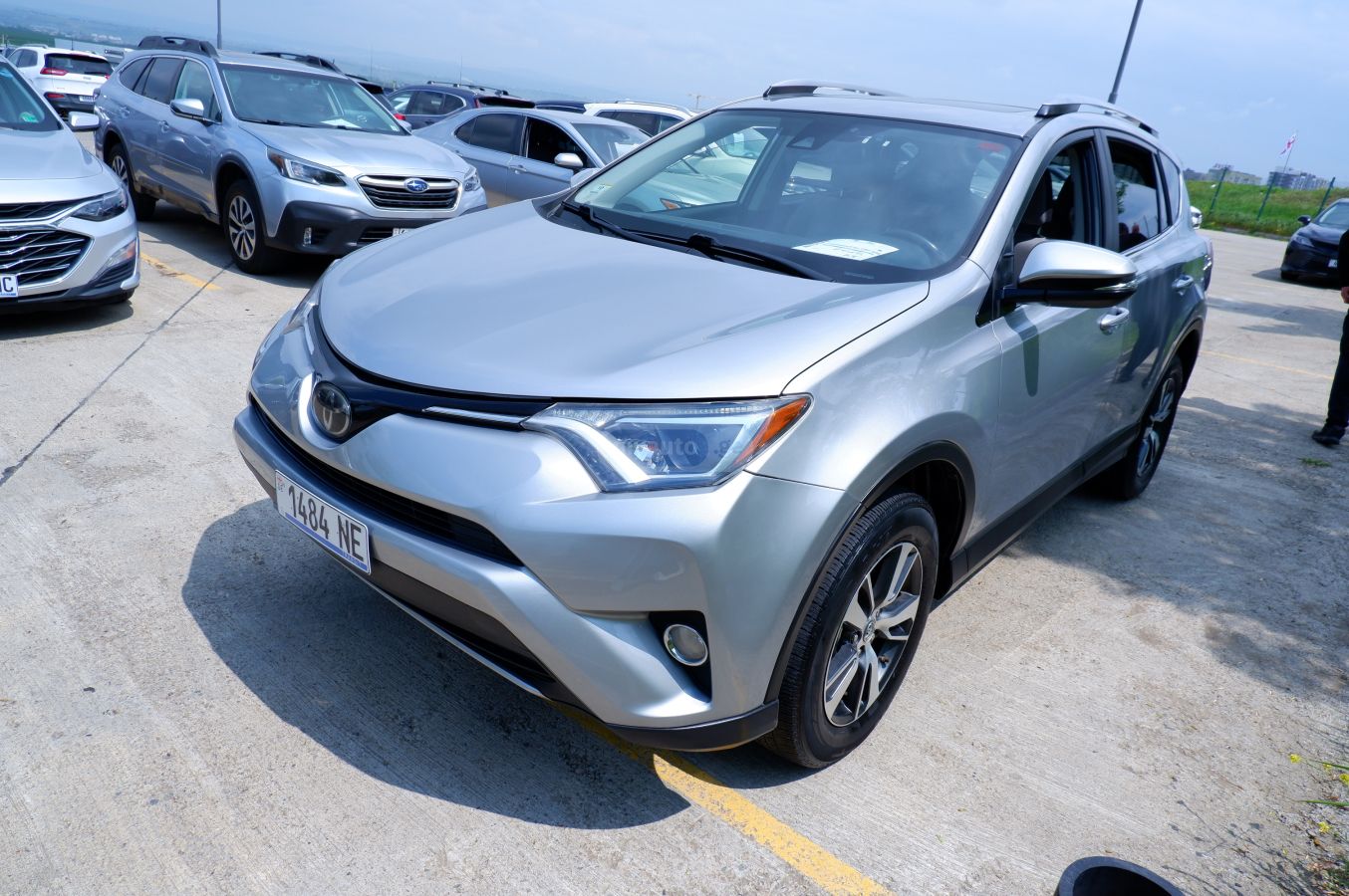 Toyota Rav 4 - фото 1