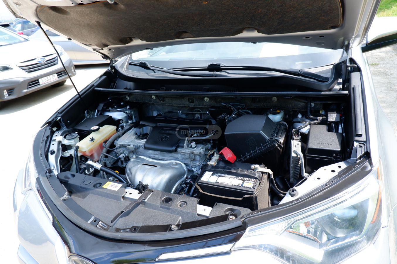 Toyota Rav 4 - фото 14