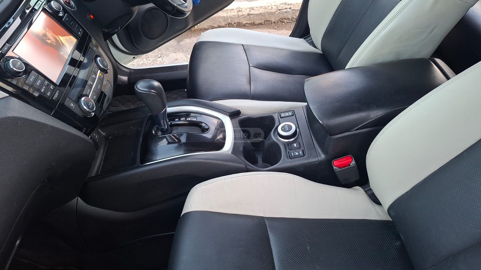 Nissan X-Trail - фото 10