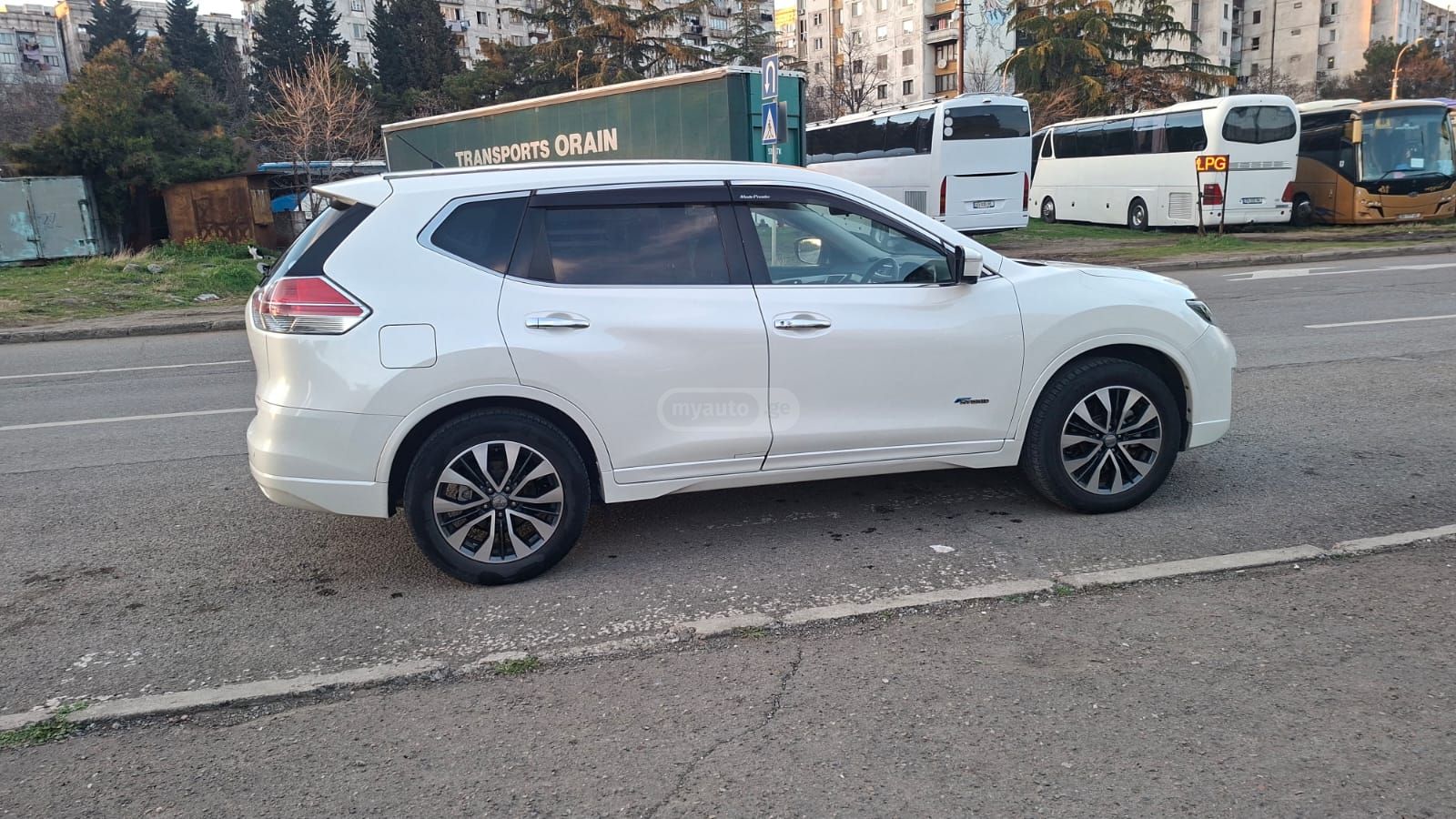 Nissan X-Trail - фото 4