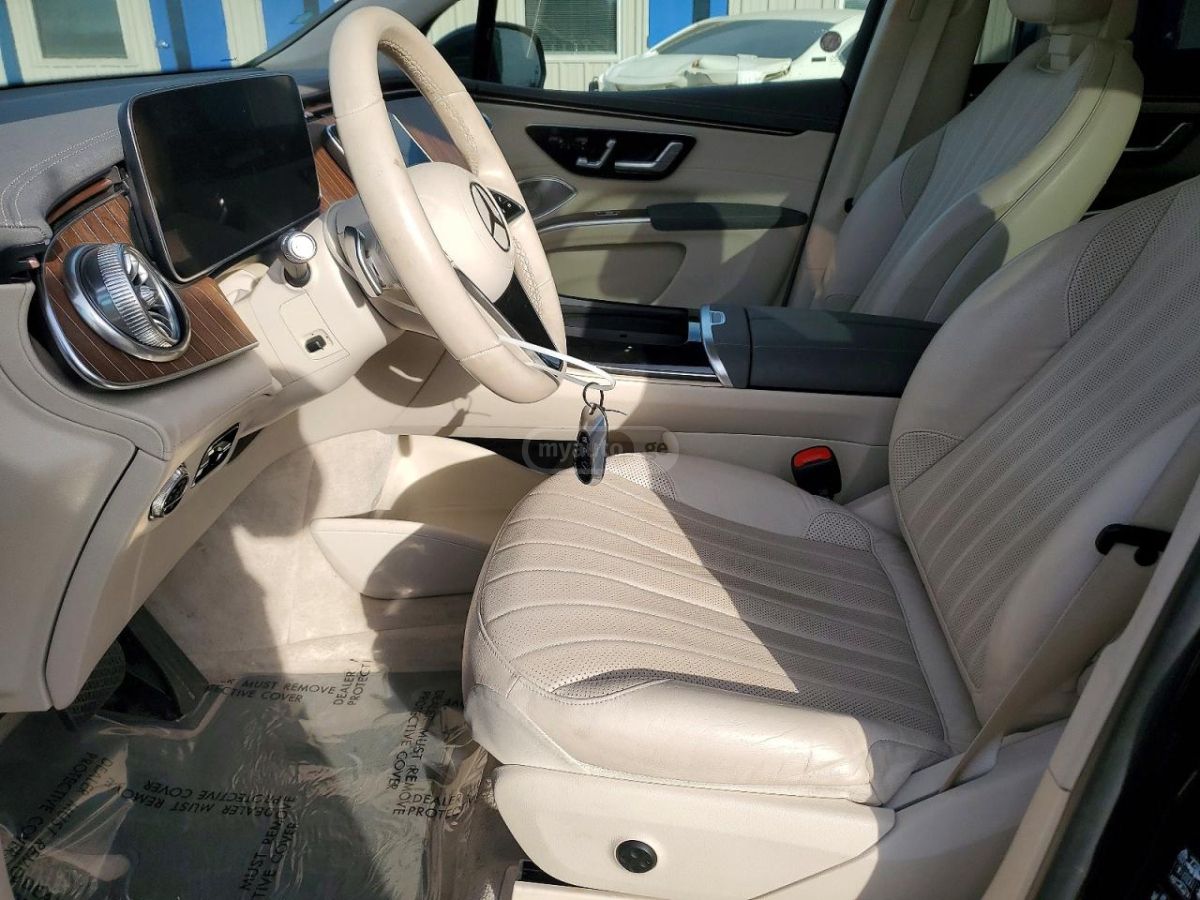 Mercedes-Benz EQS 2023 — миниатюра 7