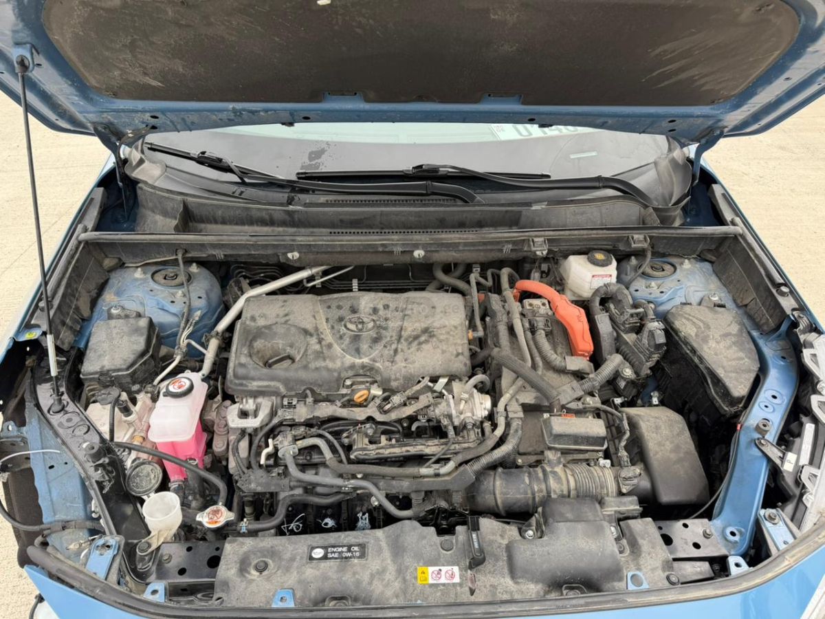 Toyota RAV 4 - фото 15