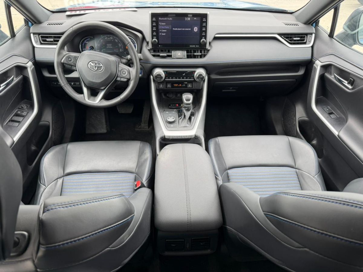 Toyota RAV 4 - фото 9