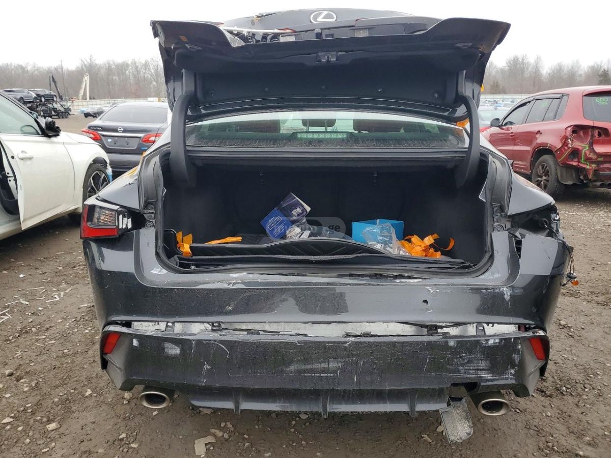 Lexus IS 350 F SPORT 2024 — миниатюра 6