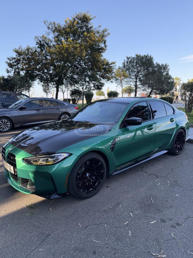 BMW M3 - фото 1