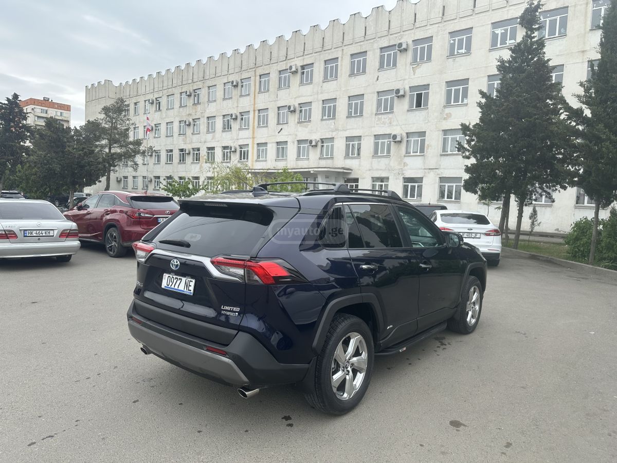 Toyota Rav 4 - фото 10
