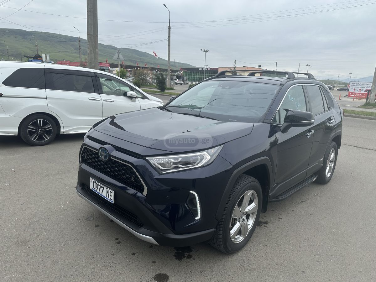 Toyota Rav 4 - фото 2