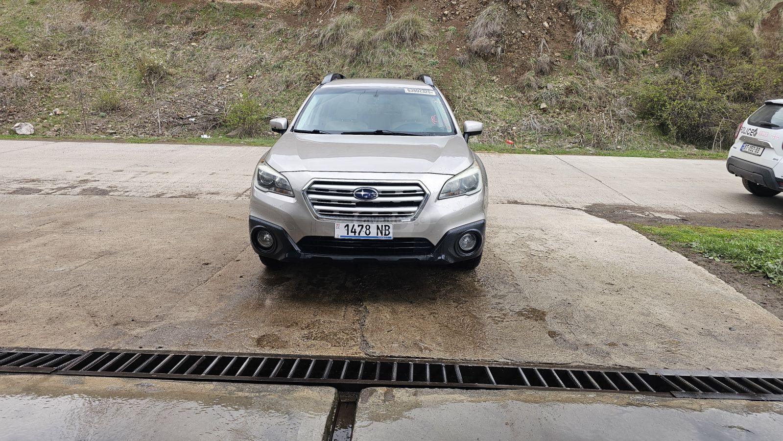 Subaru Outback - фото 1