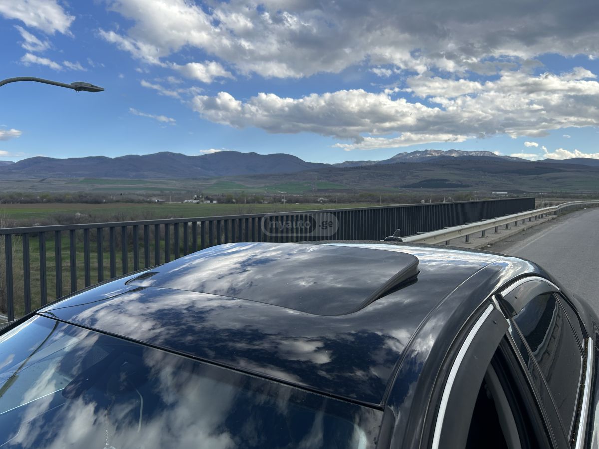 Volkswagen Jetta - фото 11