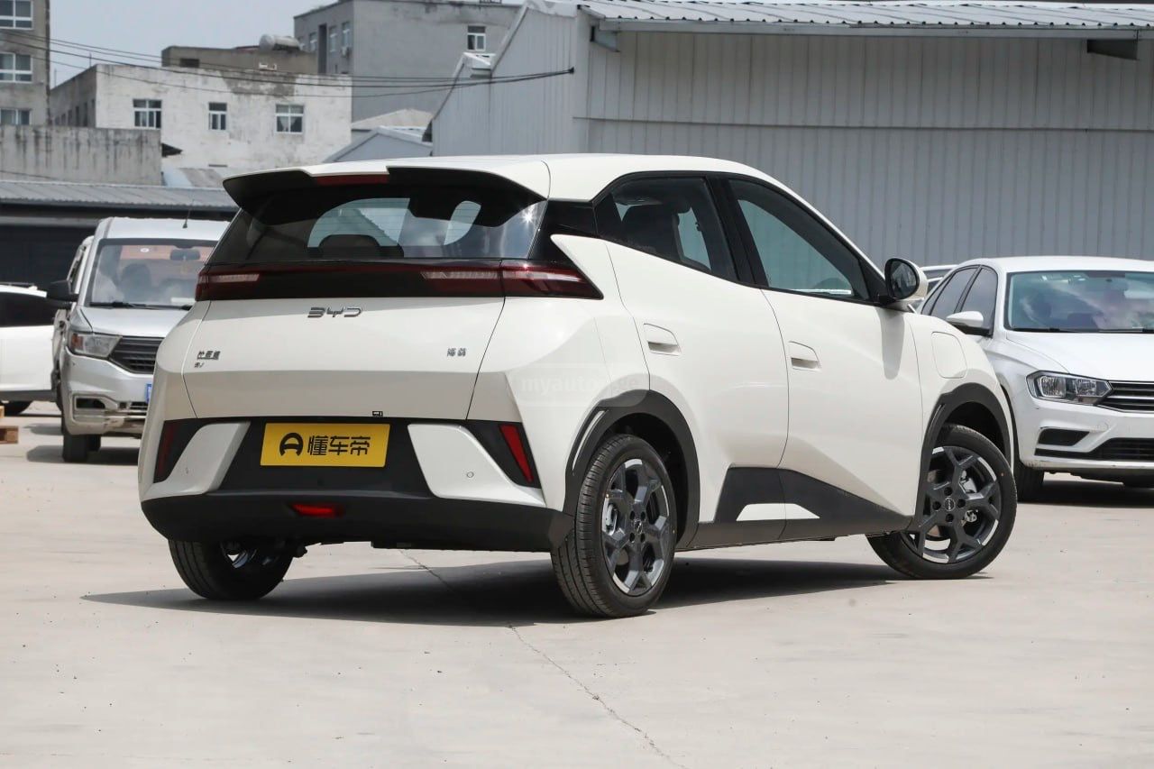 BYD Seagull Comfort Edition 405 km range 2025 — миниатюра 3