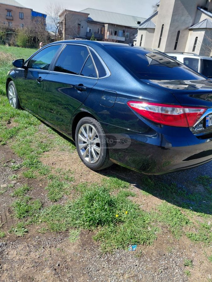 Toyota Camry - фото 5