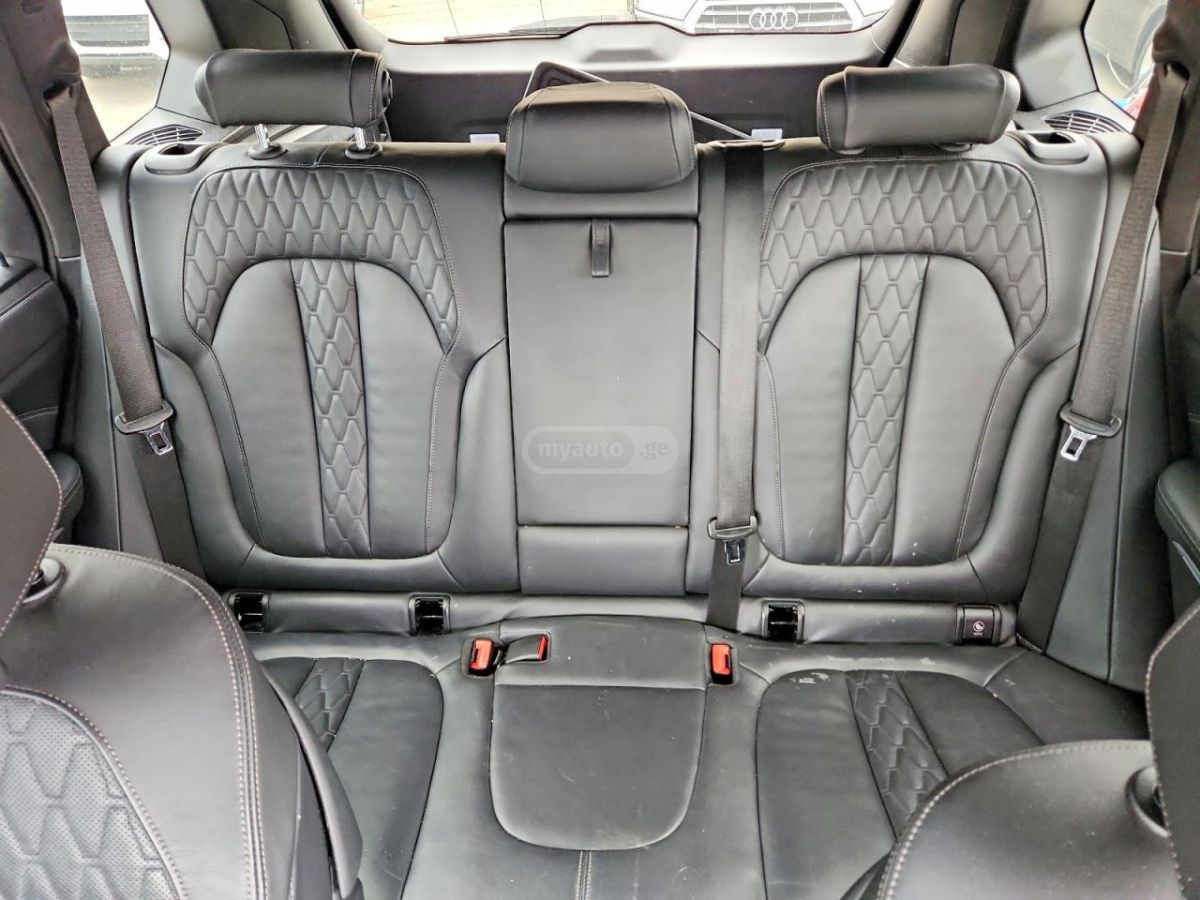 BMW X5 - фото 10