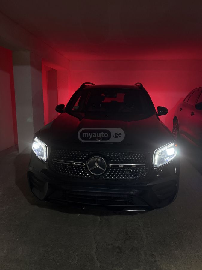 Mercedes-Benz GLB 250 - фото 11
