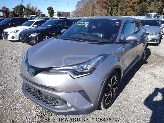 Toyota CHR - фото 1
