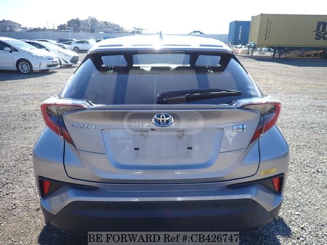 Toyota CHR - фото 5