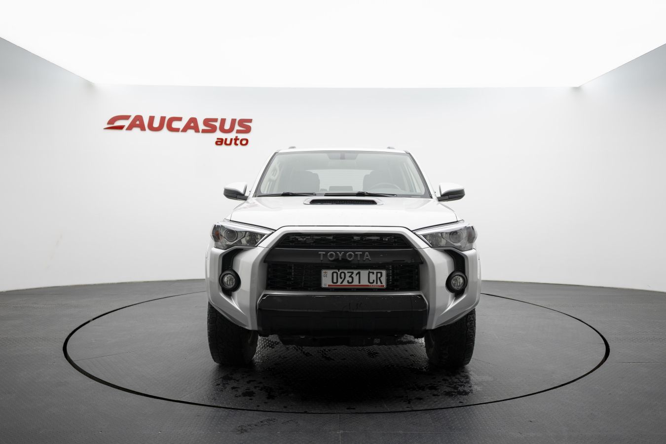 Toyota 4 Runner - фото 2