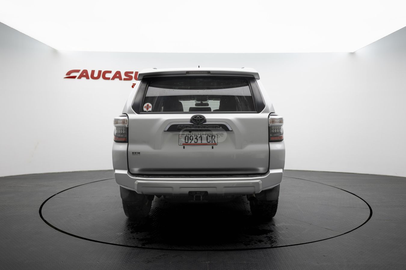 Toyota 4 Runner - фото 5