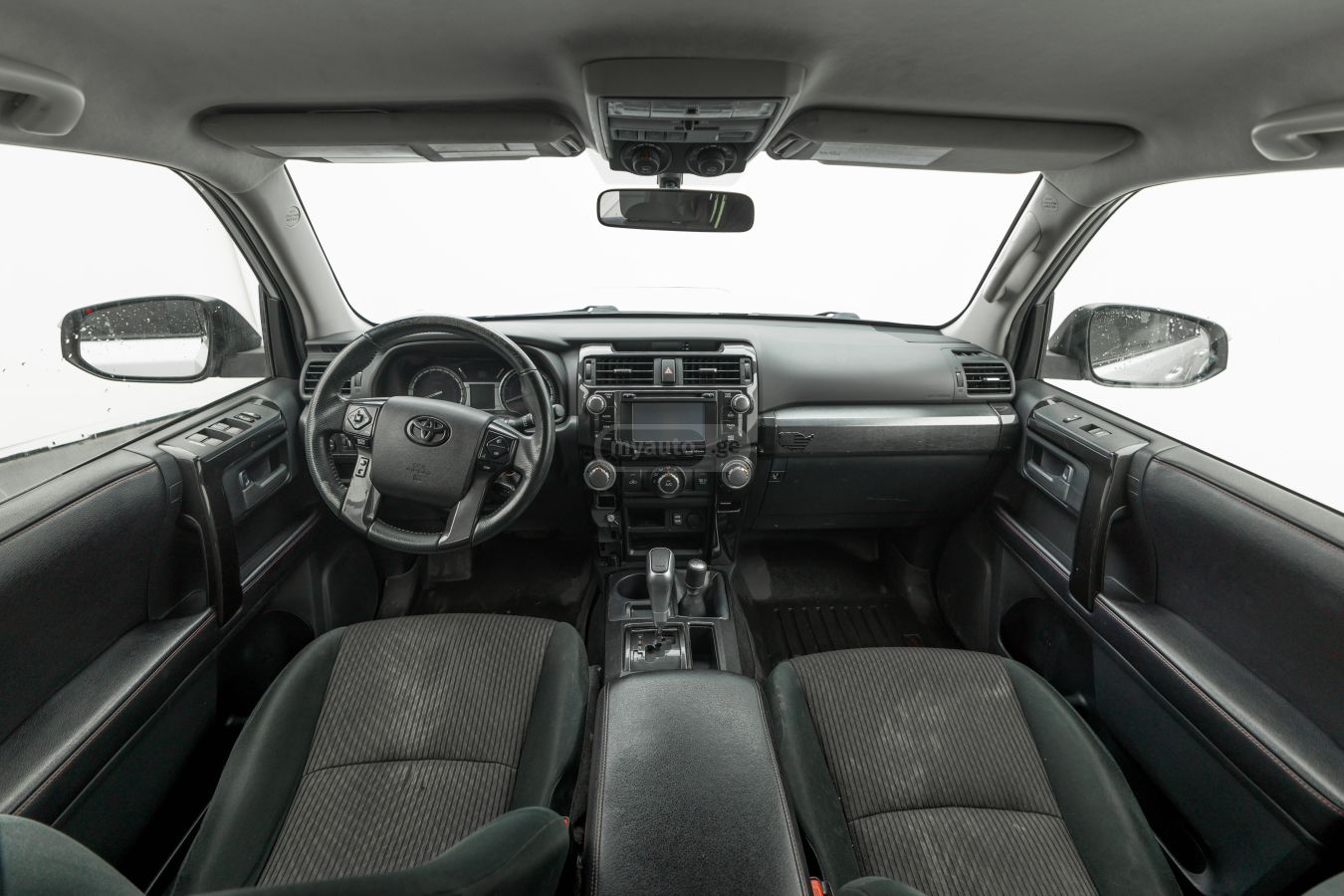 Toyota 4 Runner - фото 9