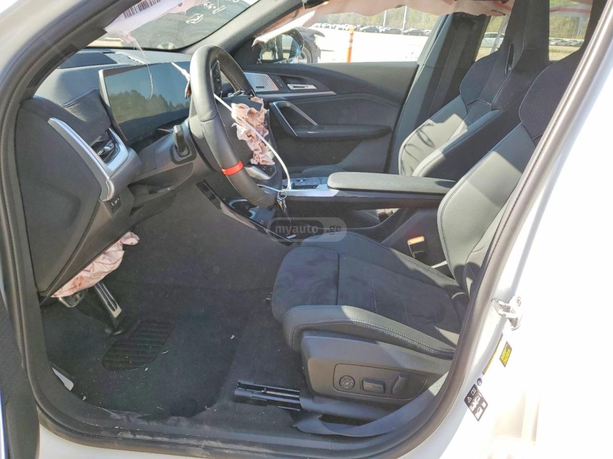 BMW X2 M35 2025 — миниатюра 7