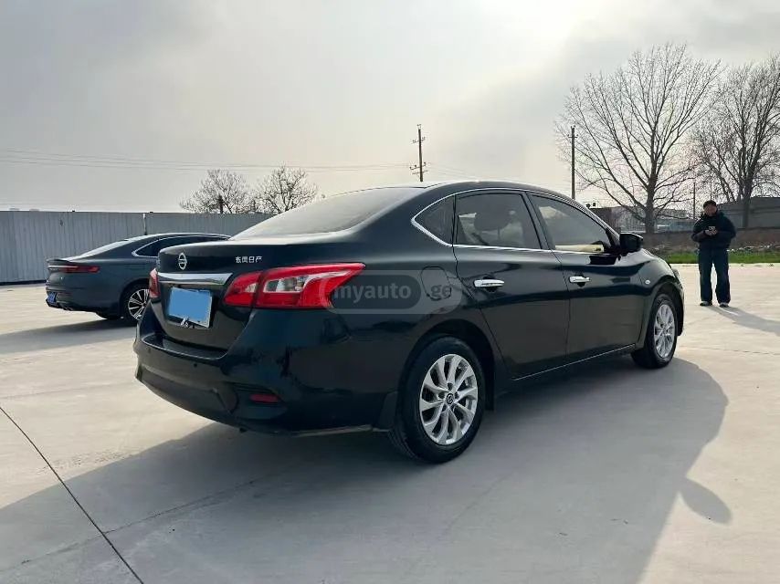 Nissan Sylphy 2021 — миниатюра 5