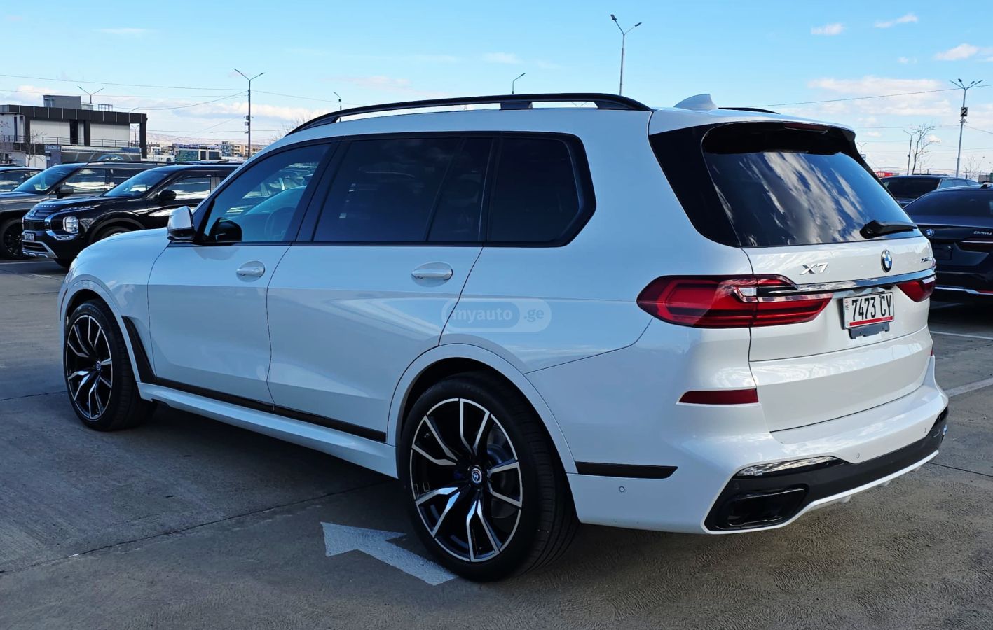 BMW X7 - фото 6