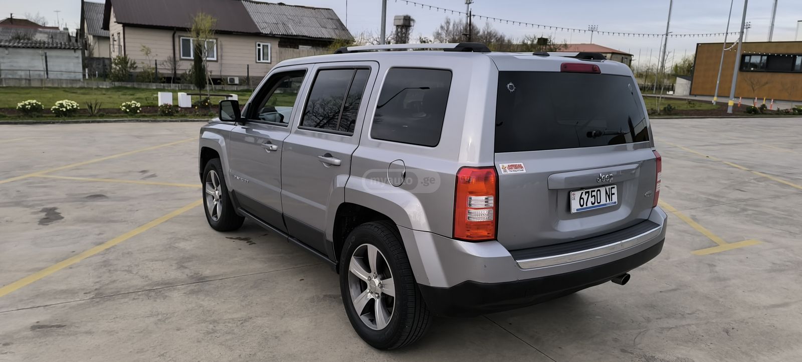 Jeep Patriot - фото 10