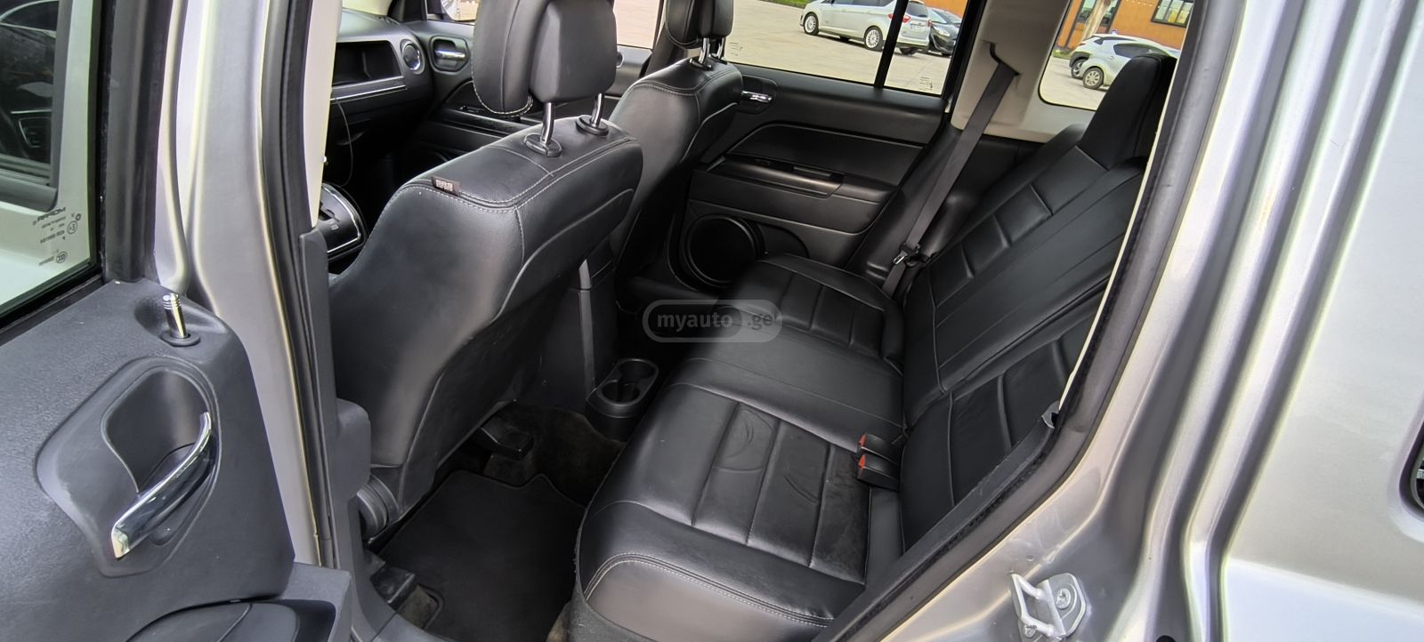 Jeep Patriot - фото 8