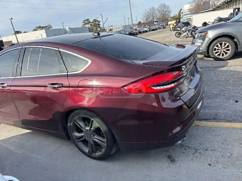 Ford Fusion - фото 3