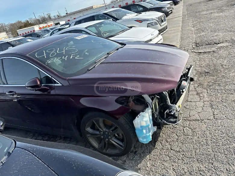 Ford Fusion - фото 7