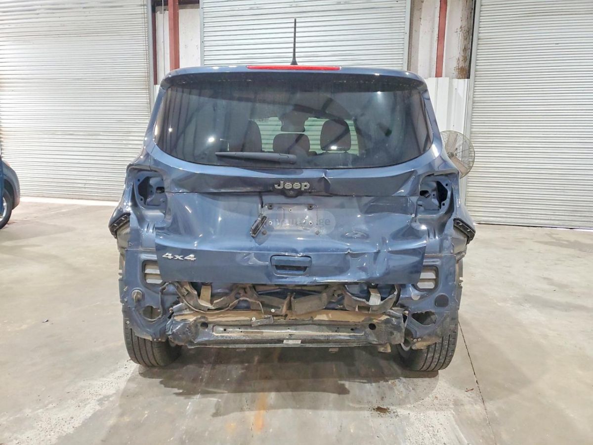 Jeep Renegade - фото 6