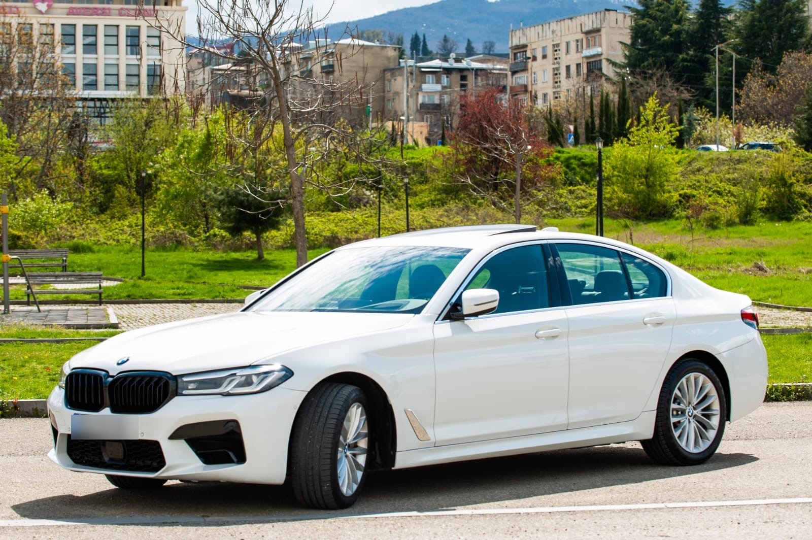 BMW 530 - фото 3