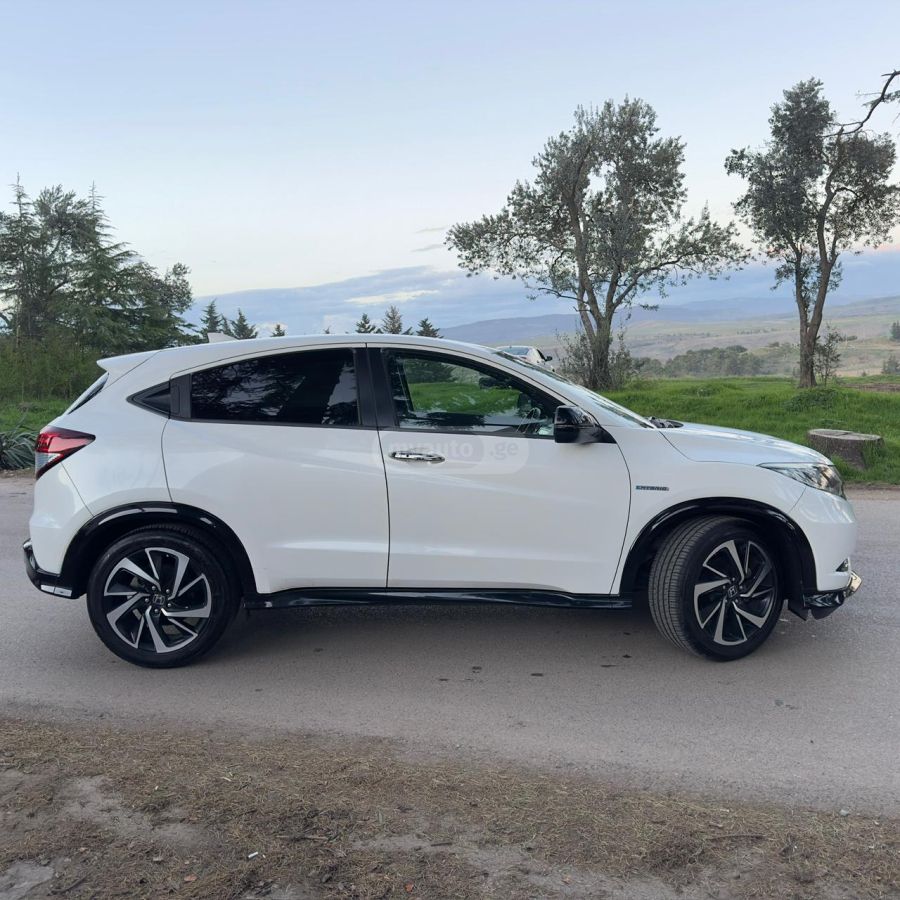 Honda Vezel - фото 7