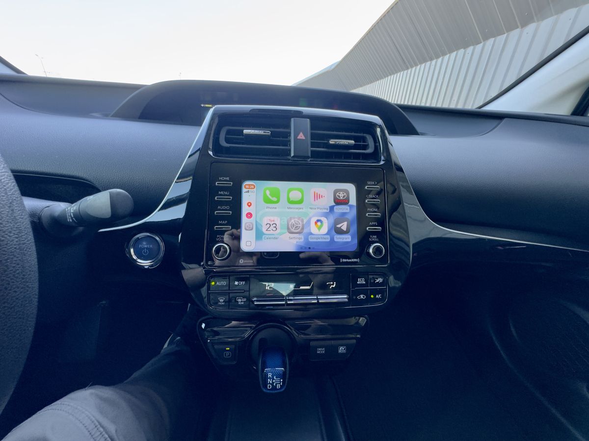 Toyota Prius - фото 8