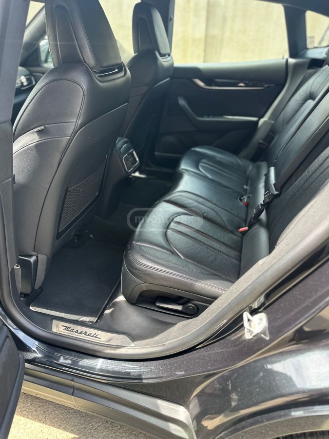 Maserati Levante - фото 10