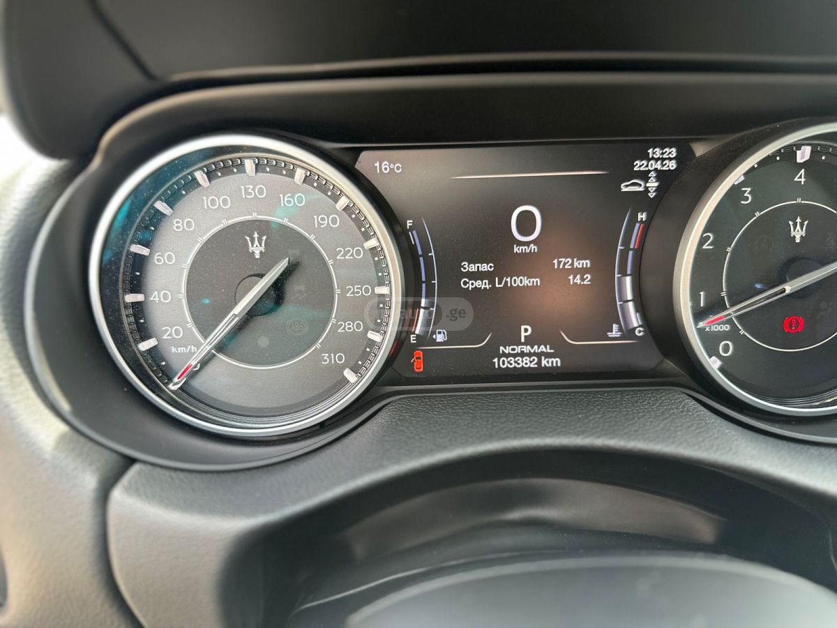 Maserati Levante - фото 8