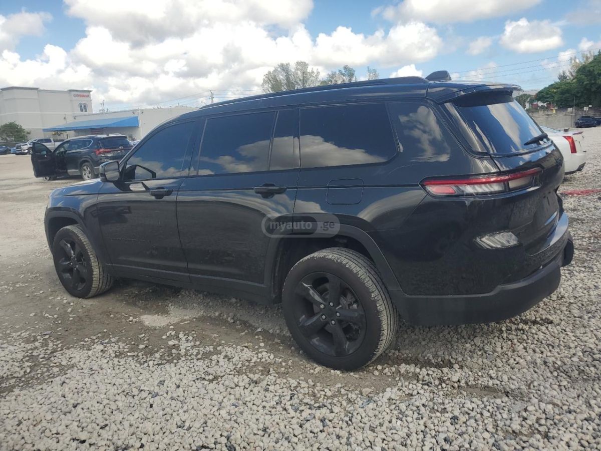 Jeep Grand Cherokee - фото 2