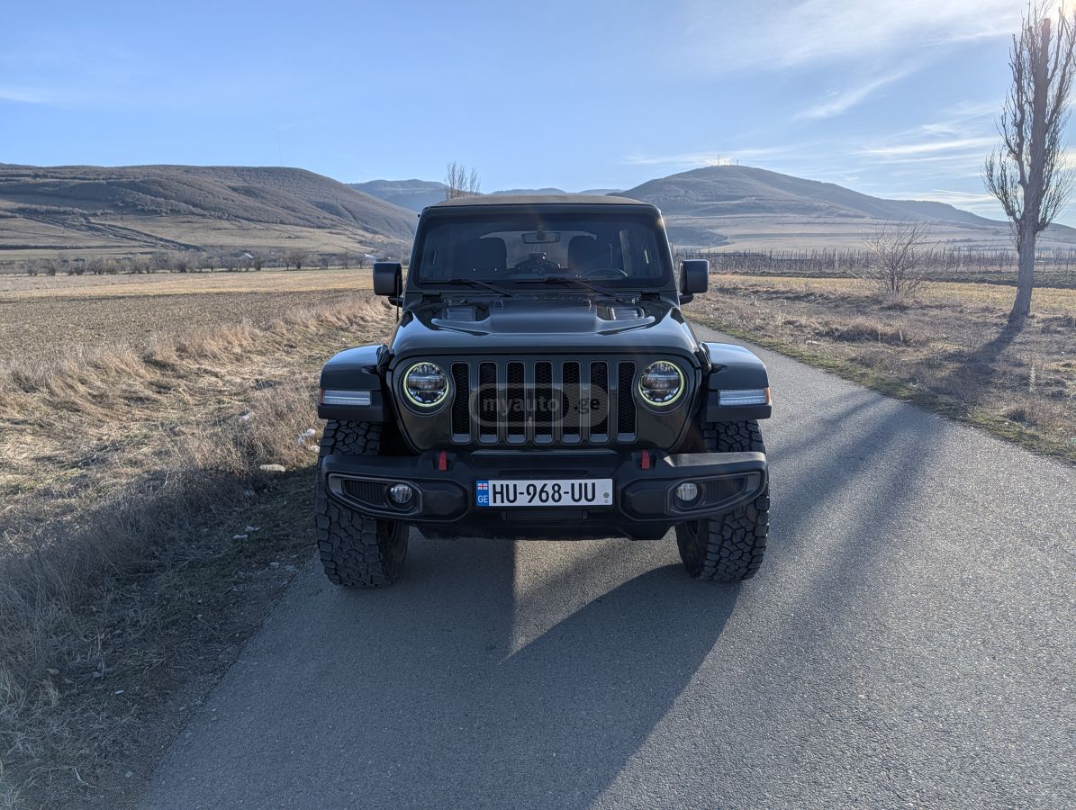 Jeep Rubicon 4dr 4x4 Manual — миниатюра 4
